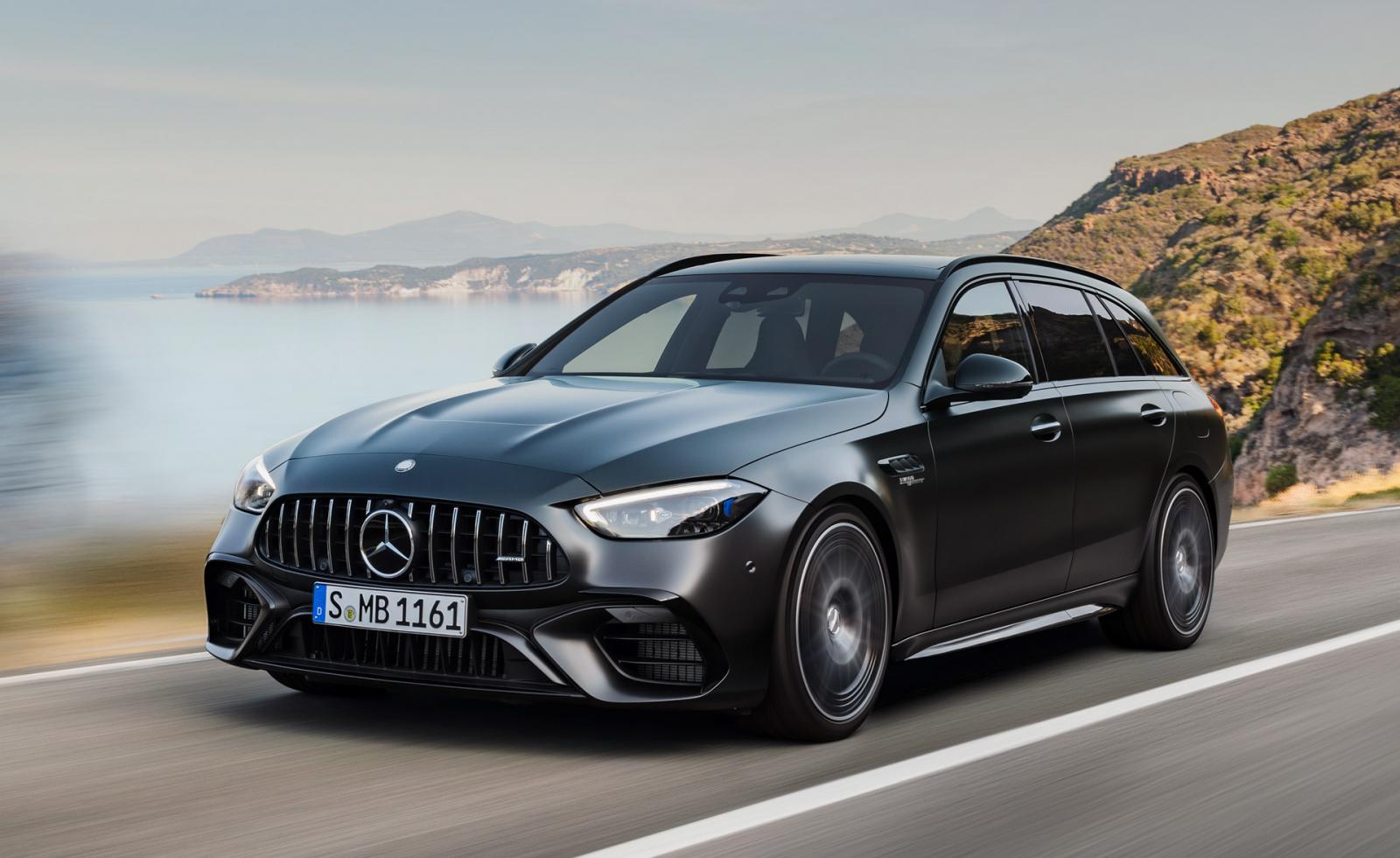 Ήρθε με 680 ίππους η νέα Mercedes-AMG C 63 S E Performance